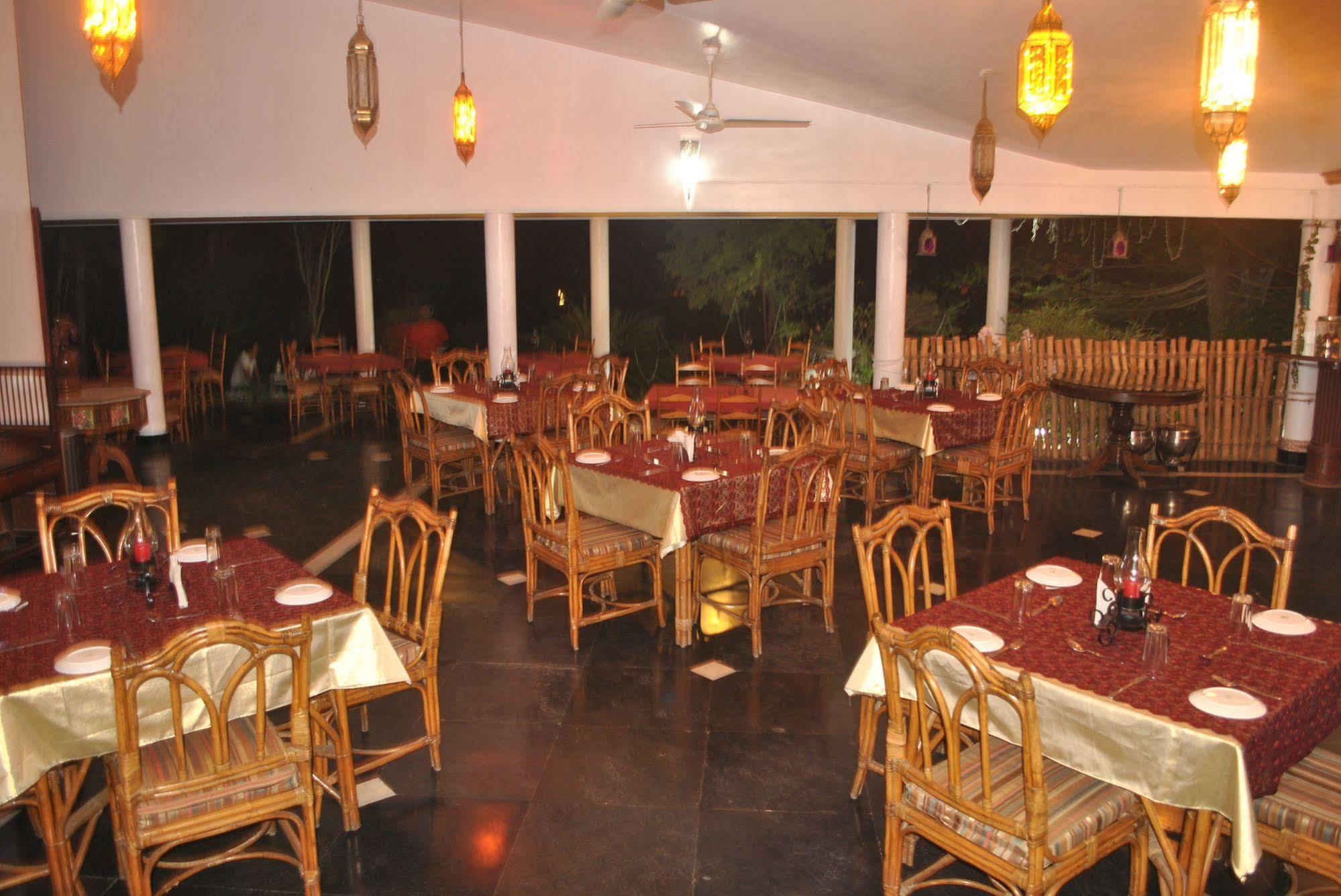 Eagle Ridge Resort Bangalore Eksteriør bilde