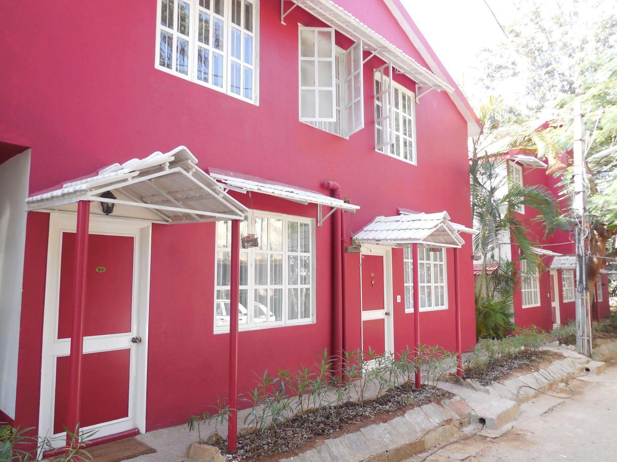 Eagle Ridge Resort Bangalore Eksteriør bilde