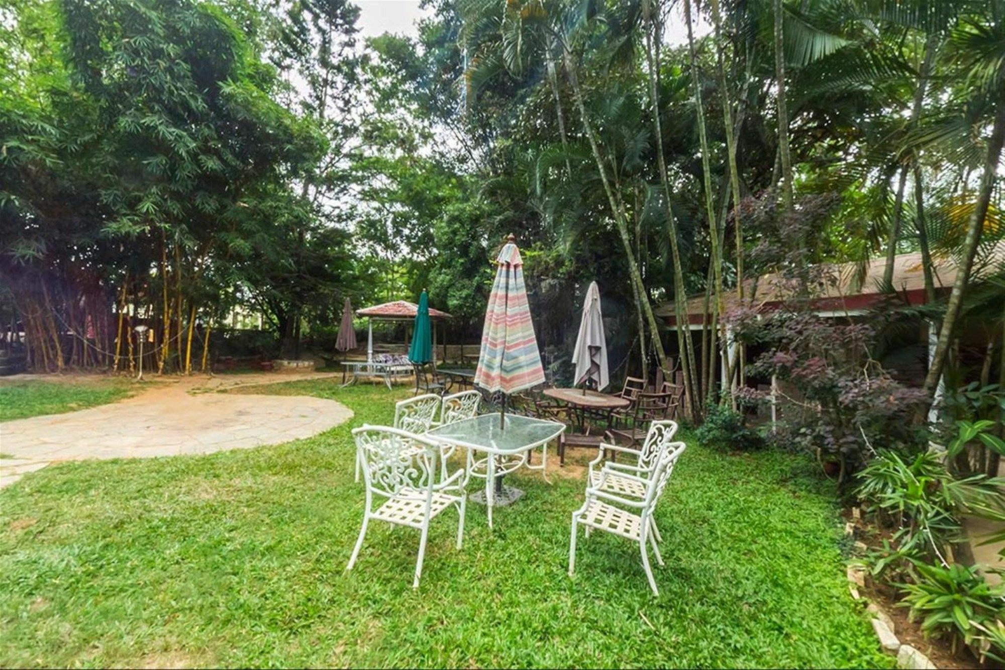 Eagle Ridge Resort Bangalore Eksteriør bilde